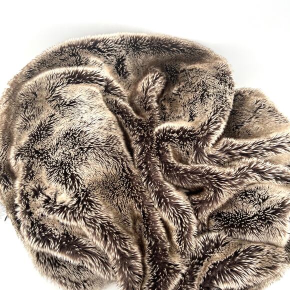 Restoration Hardware 50”x60” reversible faux fur blanket throw - Picture 1 of 5